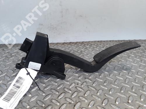 Used Pedal Pedal SSANGYONG RODIUS I 2.7 Xdi 4WD (163 hp) 8315866 8315866