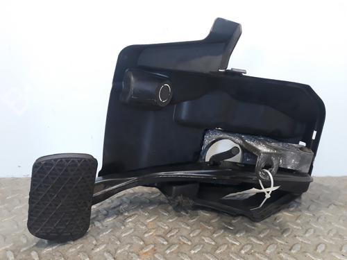 Used Break pedal MERCEDES-BENZ E-CLASS (W211) [2002-2009]  13092787