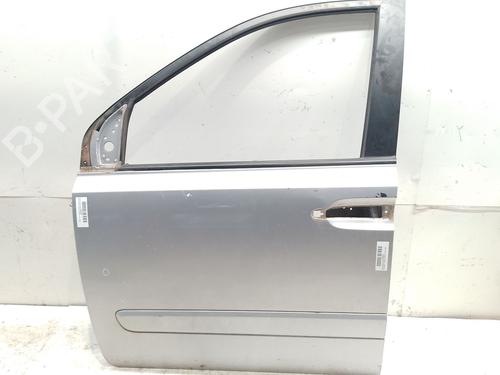 Used Left front door KIA CARNIVAL / GRAND CARNIVAL III (VQ) 2.9 CRDi (185 hp) 32192989