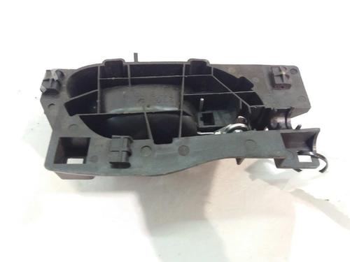 Front left interior door handle PEUGEOT 407 (6D_) 2.0 HDi 135 (6DRHRH, 6DRHRE, 6DRHRG, 6DRHRJ) | BP3221922I13 