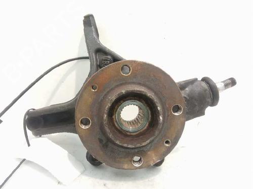 Used Left front steering knuckle PEUGEOT 5008 (0U_, 0E_) [2009-2017]  4611764