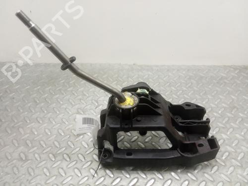Gear lever TOYOTA AVENSIS Saloon (_T25_) 2.0 D-4D (CDT250_, CDT250R) BP9242679M90
