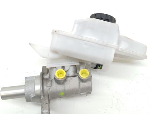 Used Brake master cylinder Brake master cylinder TOYOTA YARIS (_P21_, _PA1_, _PH1_) 1.5 (MXPA11) (125 hp) 36388121 36388121