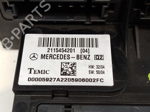Fuse box MERCEDES-BENZ CLS (C219) | BP4935188E1