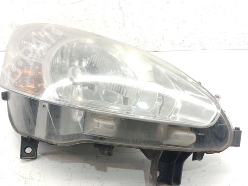 right-headlight-peugeot-partner-box-bodympv-2008-33117986 main image