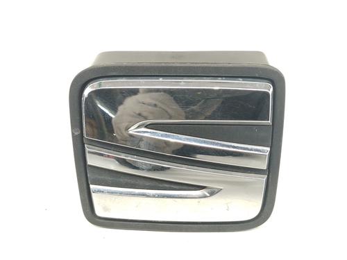 Used Tailgate handle Tailgate handle SEAT IBIZA IV (6J5, 6P1) 1.6 TDI (90 hp) 33887758 33887758