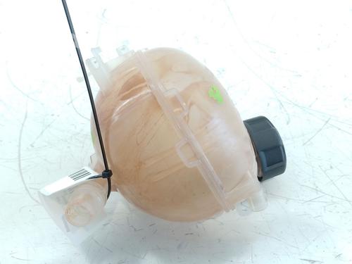 Used Expansion tank CITROËN C4 III (BA_, BB_, BC_) 1.2 PureTech 130 (BAHNSA, BAHNSB) (130 hp) 26325201