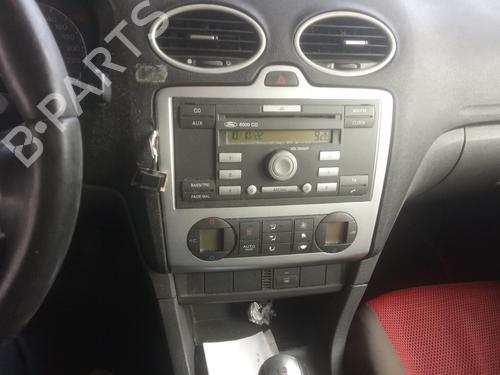Right front fog light FORD FOCUS II (DA_, HCP, DP) 1.6 TDCi | BP15598369C31 