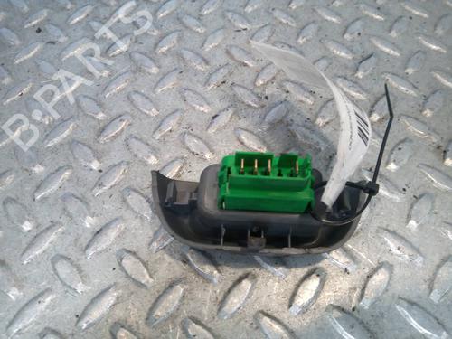 Left front window switch PEUGEOT 107 (PM_, PN_) 1.0 | BP13509865I27 