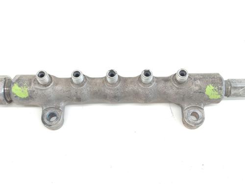 Used Injection rail TOYOTA RAV 4 III (_A3_) 2.2 D 4WD (ALA30_, ALA30R) (136 hp) 29433021
