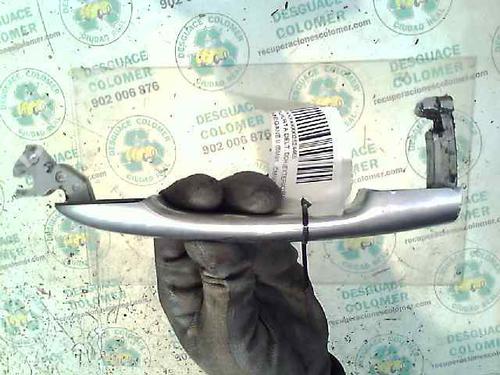 Front right exterior door handle RENAULT MEGANE II (BM0/1_, CM0/1_) 1.5 dCi (BM02, BM13, BM2A, CM02, CM13) | BP3041644C129 