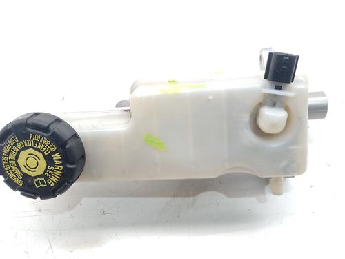 Brake master cylinder RENAULT MEGANE III Hatchback (BZ0/1_, B3_) 2.0 dCi (BZ0L) | BP32043995M77 