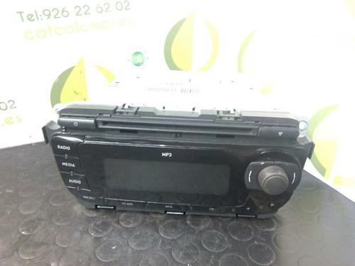 Used Radio SEAT LEON (1P1) 1.9 TDI (105 hp) 3061927
