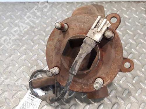 Used Left front steering knuckle FORD SCORPIO I (GAE, GGE) [1985-1994]  3678327