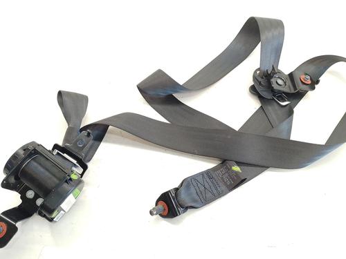 Used Rear left seatbelt Rear left seatbelt HYUNDAI ix35 (LM, EL, ELH) 1.7 CRDi (116 hp) 33626926 33626926