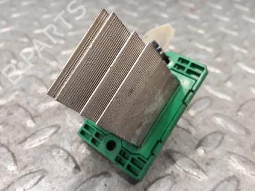 Used Heater resistor HYUNDAI ix35 (LM, EL, ELH) [2009-2016]  11671432
