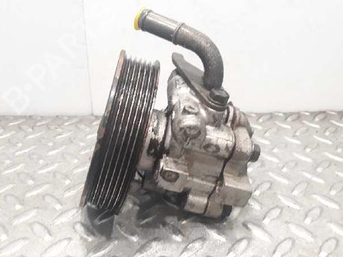 Used Steering pump HYUNDAI ELANTRA III (XD) 2.0 CRDi (113 hp) 7166379