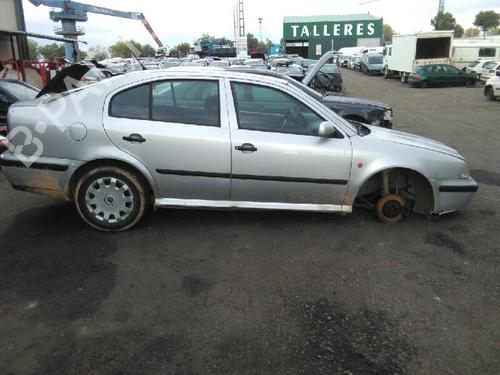 Right headlight SKODA OCTAVIA I (1U2)  | BP3061946C29 