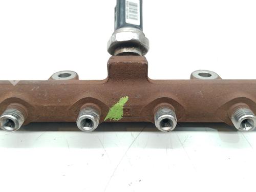 Injection rail RENAULT MEGANE III Hatchback (BZ0/1_, B3_) | BP31997011M98