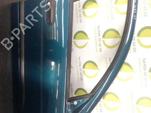Used Right front door NISSAN ALMERA II Hatchback (N16) 2.2 Di (110 hp) 3051976