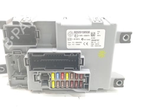 Used Fuse box Fuse box 39237455 39237455