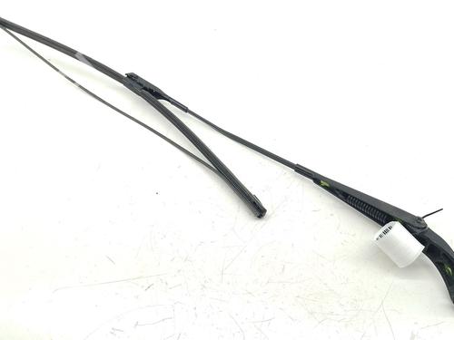 Used Front windshield wiper arm AUDI A4 B8 (8K2) 2.0 TDI (143 hp) 30969976