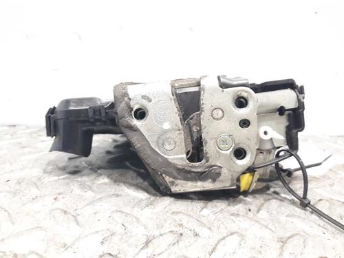 Used Front left lock TOYOTA AURIS (_E15_) [2006-2012]  3679927