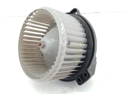 Heater blower motor LAND ROVER DISCOVERY IV (L319) 3.0 SDV6 4x4 | BP26661363M62 