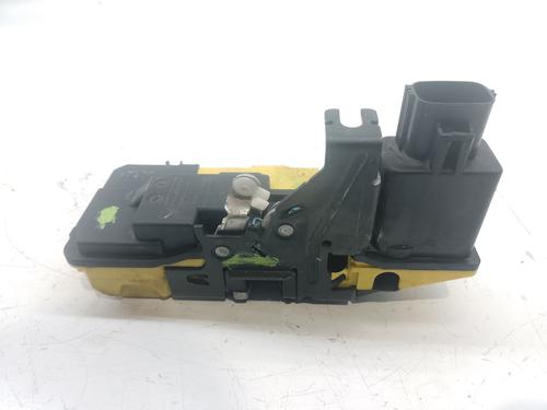 Rear left lock VOLVO XC90 I (275) D5 AWD | BP24110413C100 