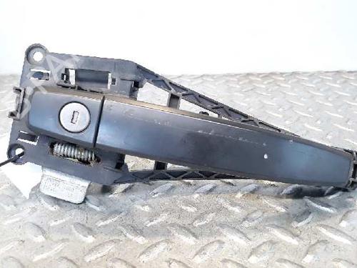 Used Front left exterior door handle OPEL CORSA D (S07) [2006-2015]  7505475