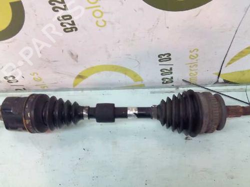 Used Left front driveshaft CHRYSLER VOYAGER / GRAND VOYAGER III (GS_, NS_) [1995-2001]  3065408