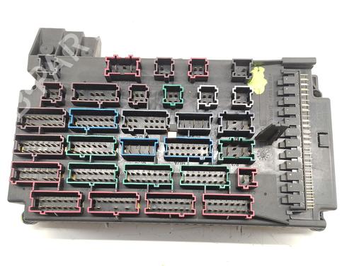 Used Fuse box MERCEDES-BENZ M-CLASS (W163) ML 270 CDI (163.113) (163 hp) 29568661