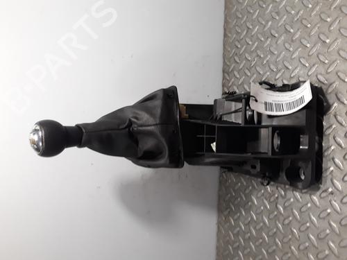 Used Gear lever PEUGEOT 308 I (4A_, 4C_) 1.6 HDi (109 hp) 8901643