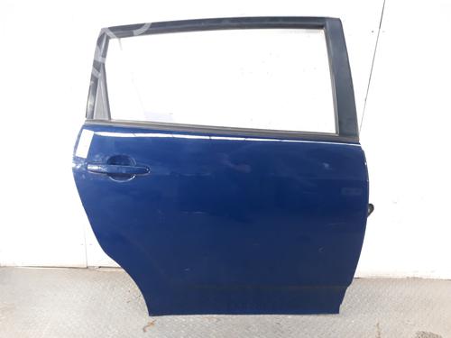 Used Right rear door TOYOTA COROLLA Verso (ZER_, ZZE12_, R1_) 2.2 D-4D (AUR10_, AUR10R) (136 hp) 10092234