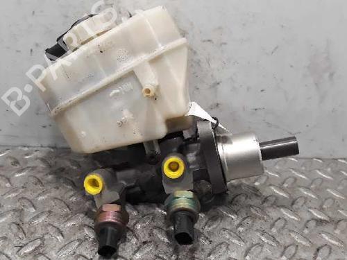 Used Brake master cylinder BMW 3 (E46) 320 d (136 hp) 6782966