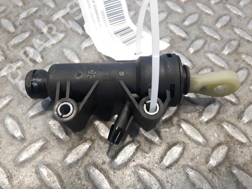 Used Clutch slave cylinder BMW 1 Coupe (E82) [2006-2013]  14237781