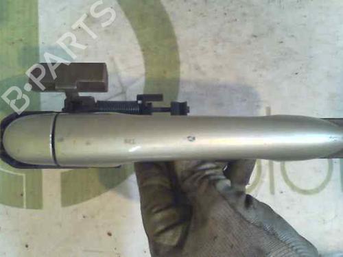 Maniglia esterna anteriore destra RENAULT LAGUNA II (BG0/1_) 1.9 dCi (BG08, BG0G) (120 hp) 3044005