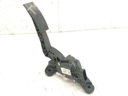 Used Pedal Pedal HYUNDAI i20 II (GB, IB) 1.2 (84 hp) 34396737 34396737