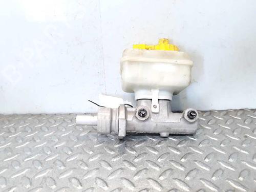 Used Brake master cylinder SEAT LEON (1M1) 1.6 16 V (105 hp) 7784755