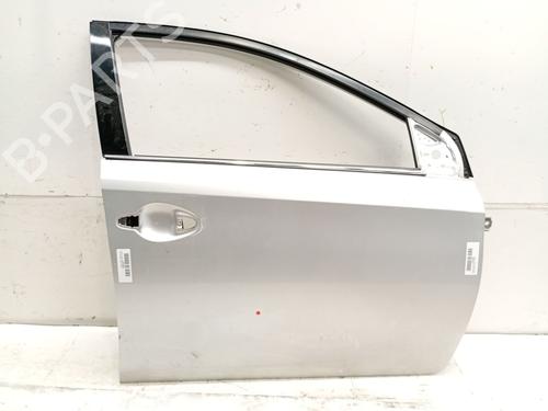 Used Right front door Right front door TOYOTA AURIS (_E18_) 1.2 (NRE185_, NRE185R) (116 hp) 40044529 40044529