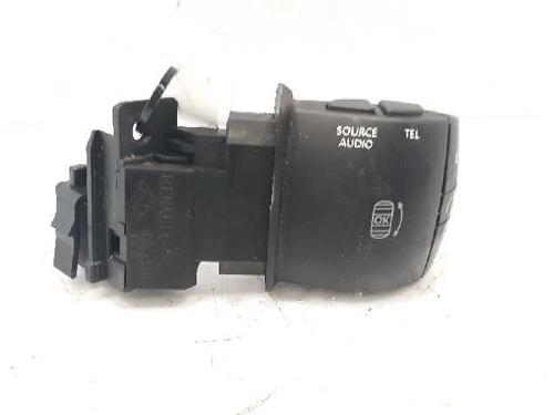 Used Switch Switch RENAULT MASTER III Van (FV) 2.3 dCi 110 FWD (FV0R, FV0W, FV1A) (110 hp) 14233003 14233003