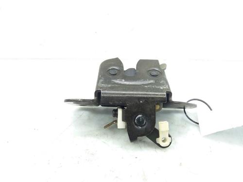 Tailgate lock HYUNDAI ACCENT II (LC)  | BP3075580C101 
