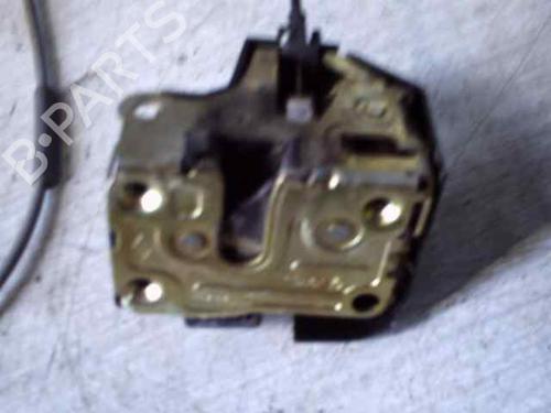 Used Front right lock RENAULT MEGANE I Classic (LA0/1_) [1996-2008]  3065912