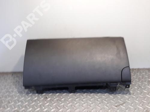 Used Glove box Glove box HYUNDAI i30 Estate (GD) 1.4 CRDi (90 hp) 8587343 8587343