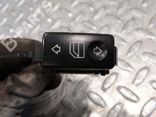 Used Right front window switch Right front window switch MERCEDES-BENZ S-CLASS (W220) S 320 CDI (220.026, 220.126) (197 hp) 5546862 5546862