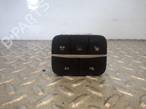 Used Switch FORD KUGA III (DFK) [2019-2025]  19806437