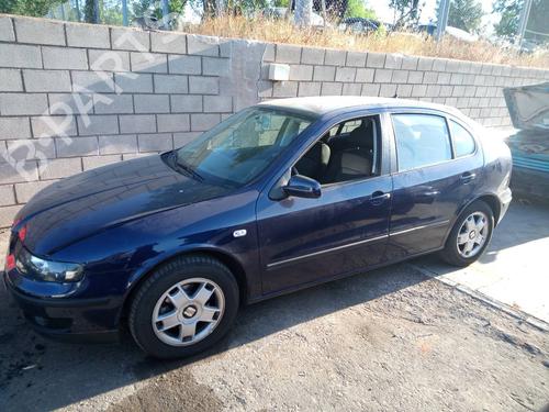 Left front fog light SEAT LEON (1M1)  | BP18699494C30 