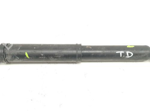 Højre bagtil støddæmper RENAULT MEGANE III Hatchback (BZ0/1_, B3_) 1.2 TCe (BZ16, BZ28) (132 hp) 33170276