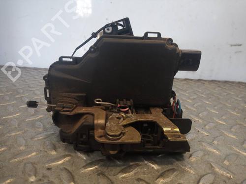 Used Rear right lock VW GOLF IV (1J1) [1997-2008]  13327265
