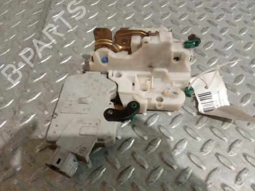 Used Front right lock NISSAN PRIMERA Hatchback (P11) [1996-2002]  3035700